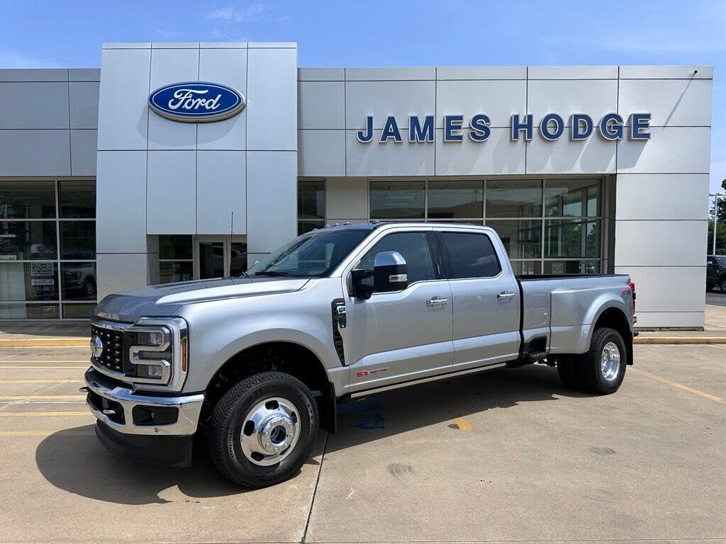 2024 FORD F-350