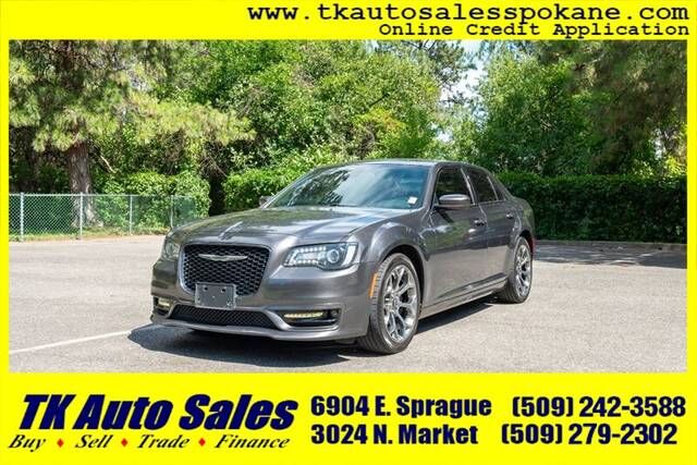 2017 CHRYSLER 300