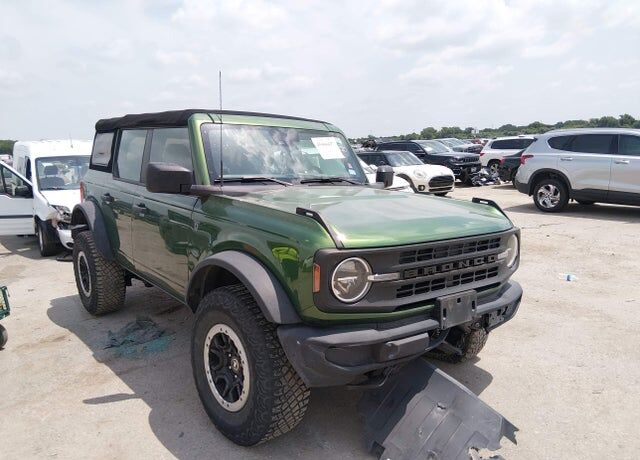 2022 FORD Bronco