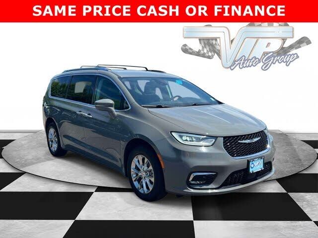 2021 CHRYSLER Pacifica