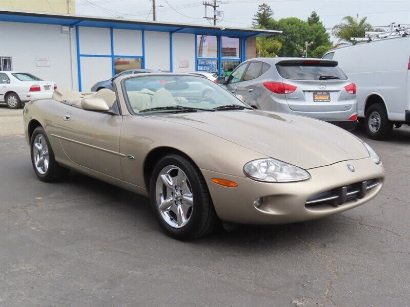 1997 JAGUAR XK8