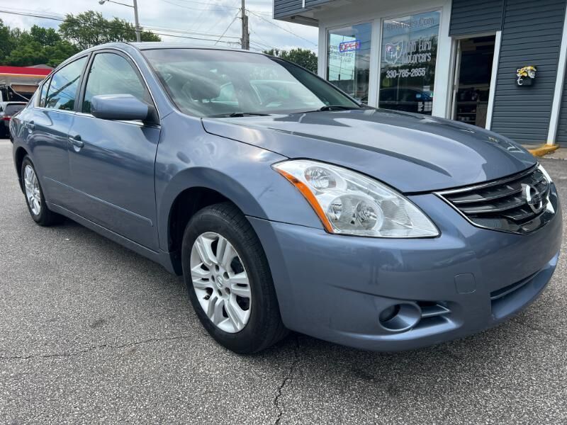 2012 NISSAN Altima