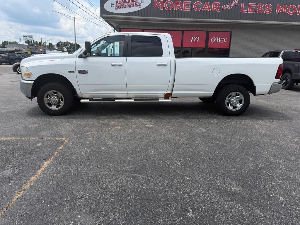 2011 DODGE Ram