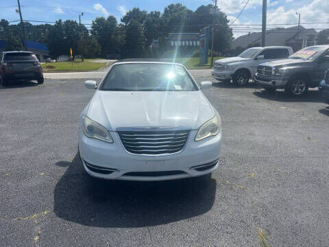 2011 CHRYSLER 200