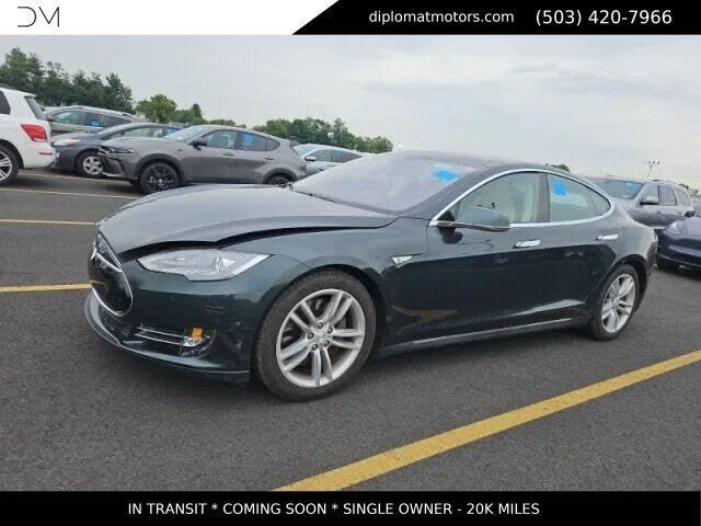 2014 TESLA Model S