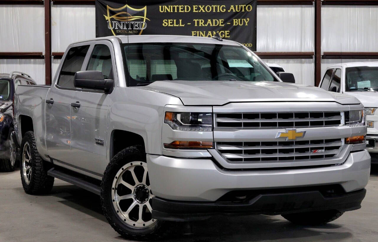 2018 CHEVROLET Silverado