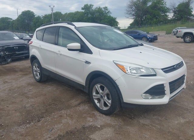 2016 FORD Escape
