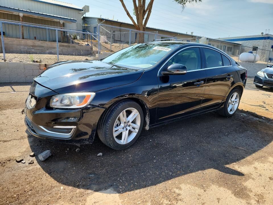 2015 VOLVO S60