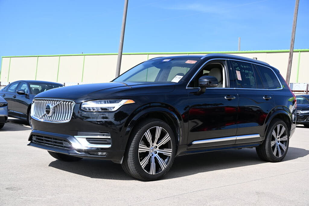 2021 VOLVO XC90