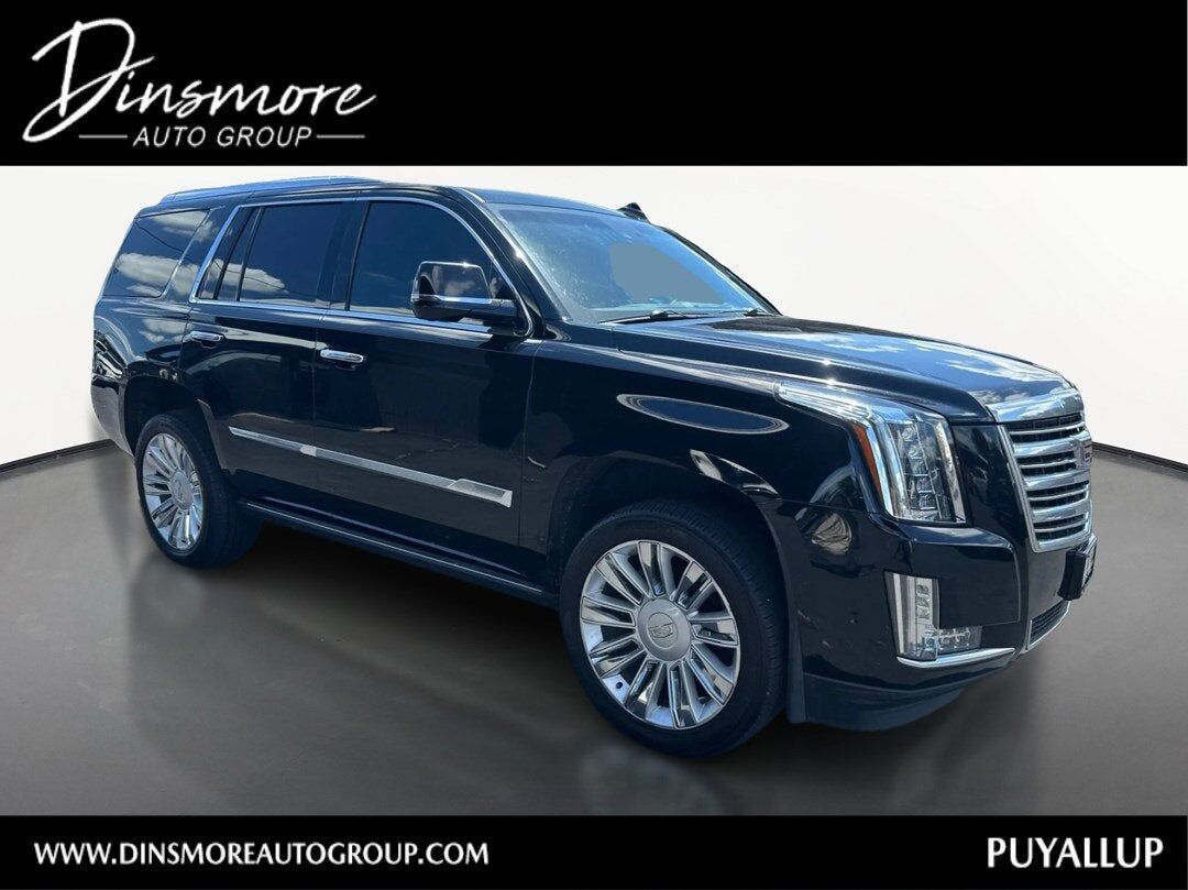 2017 CADILLAC Escalade