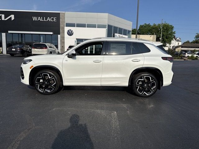 2026 VOLKSWAGEN Tiguan