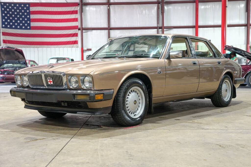 1988 JAGUAR XJ