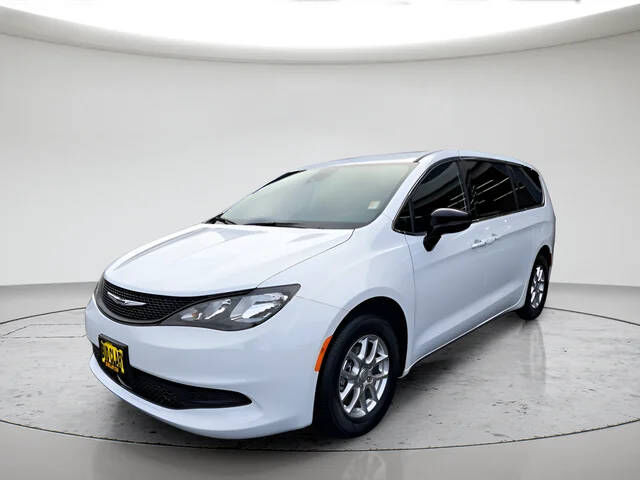 2026 CHRYSLER Voyager