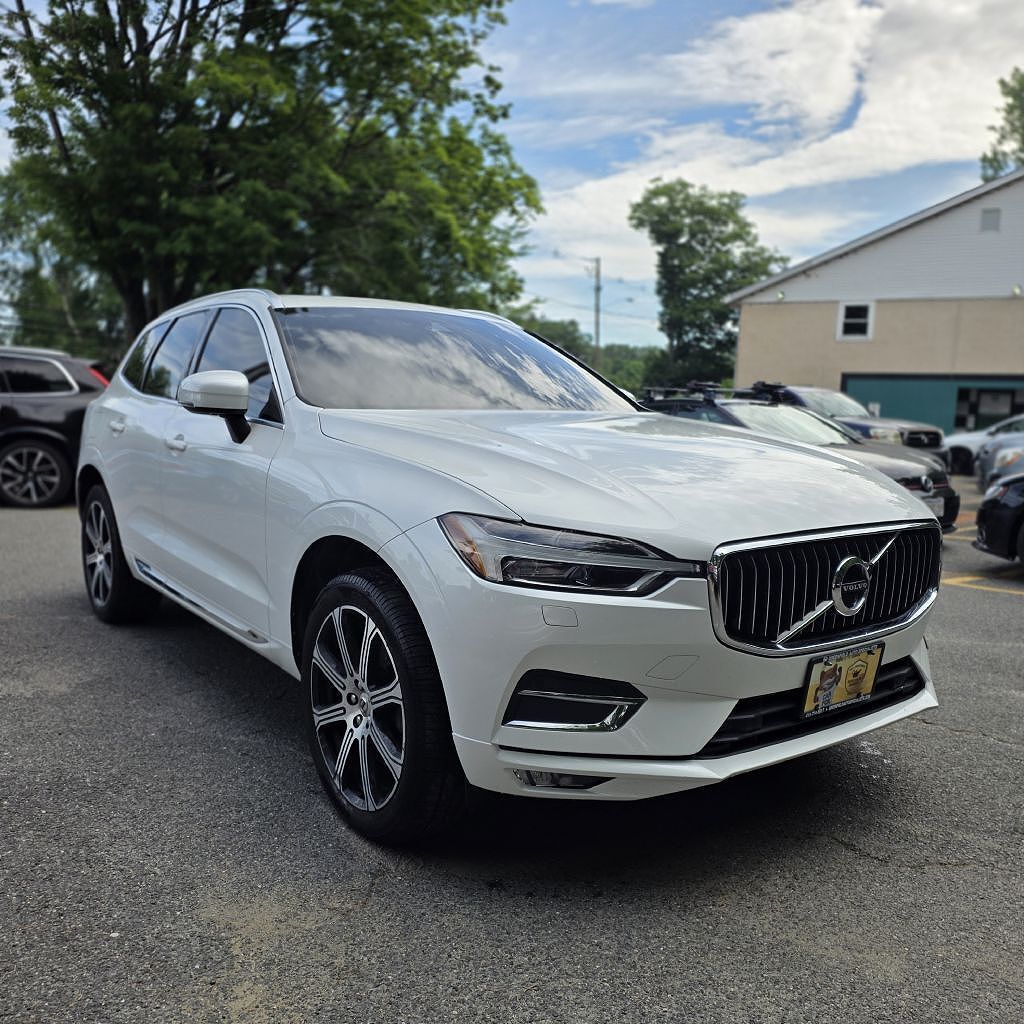 2020 VOLVO XC60
