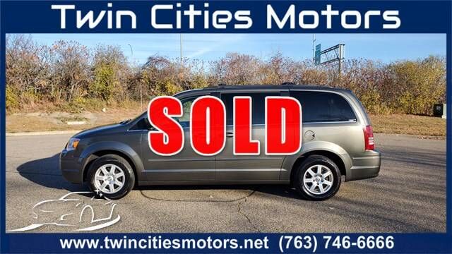 2010 CHRYSLER Town and Country