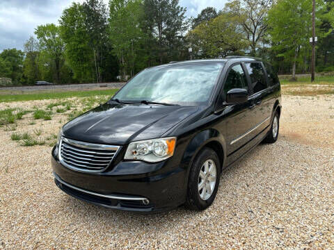 2013 CHRYSLER Town and Country
