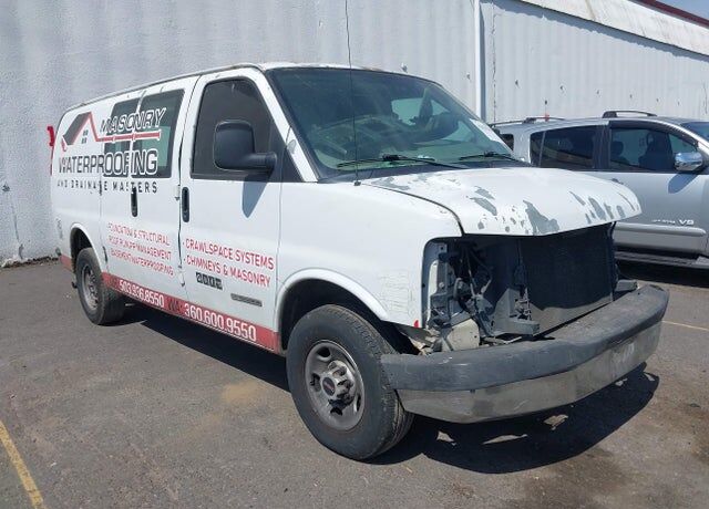 2005 GMC Savana
