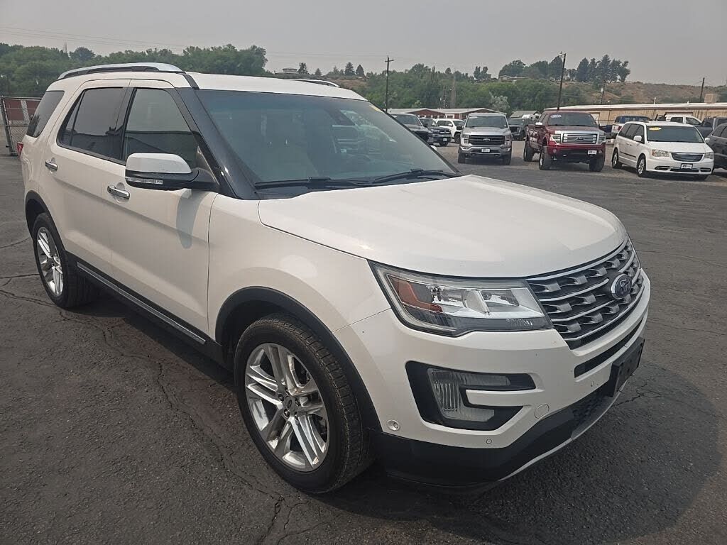 2016 FORD Explorer