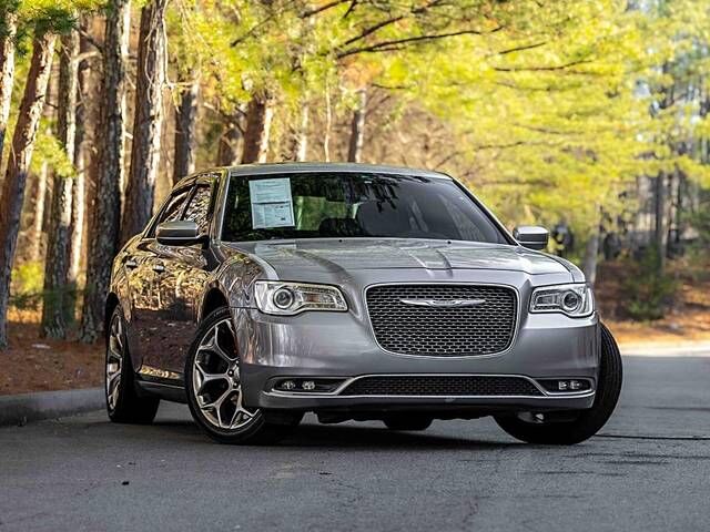 2018 CHRYSLER 300