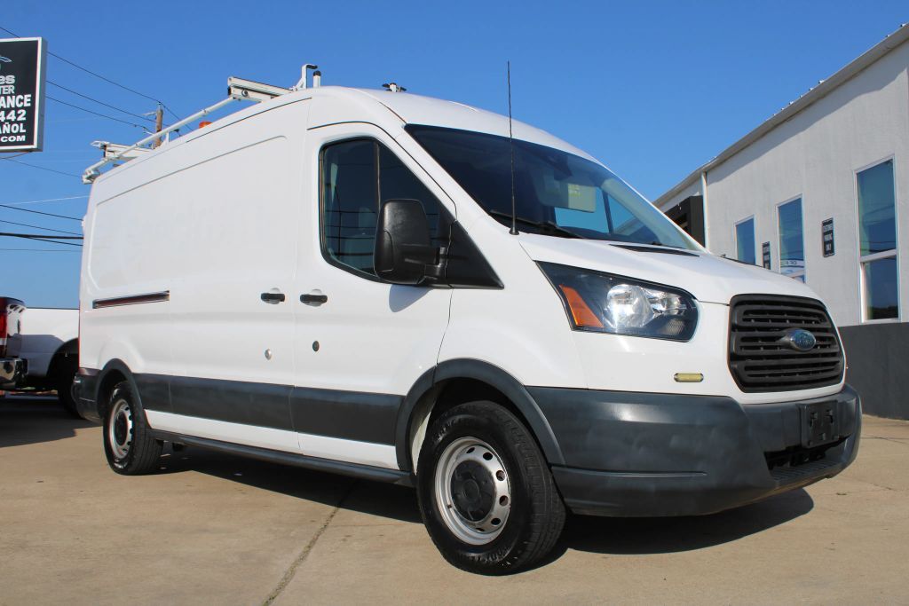 2015 FORD Transit