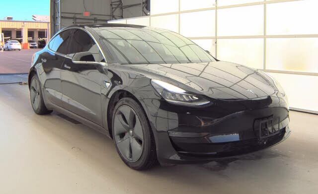 2019 TESLA Model 3