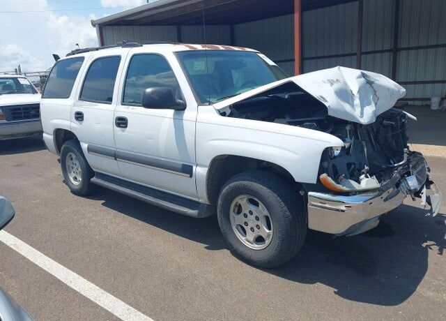 2004 CHEVROLET Tahoe