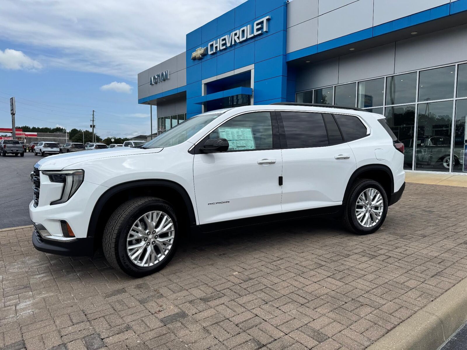 2026 GMC Acadia