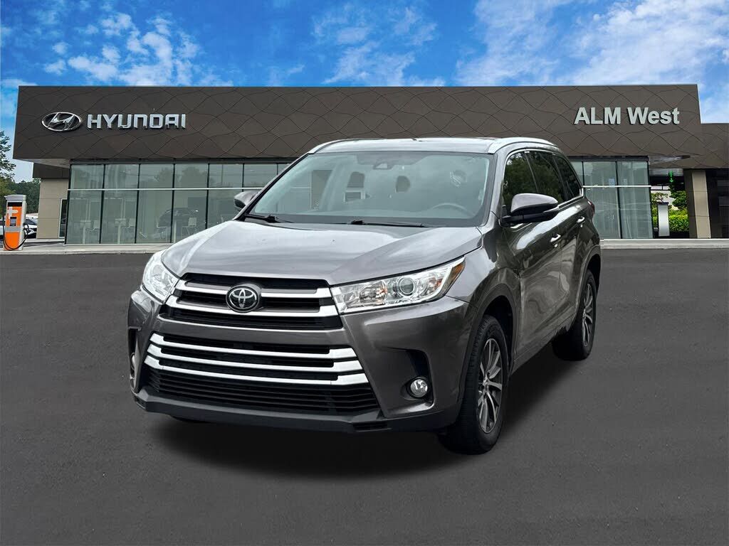 2018 TOYOTA Highlander