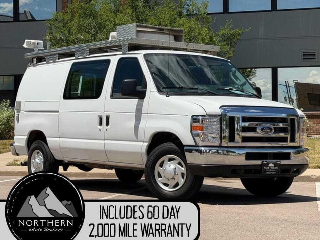 2012 FORD E-350