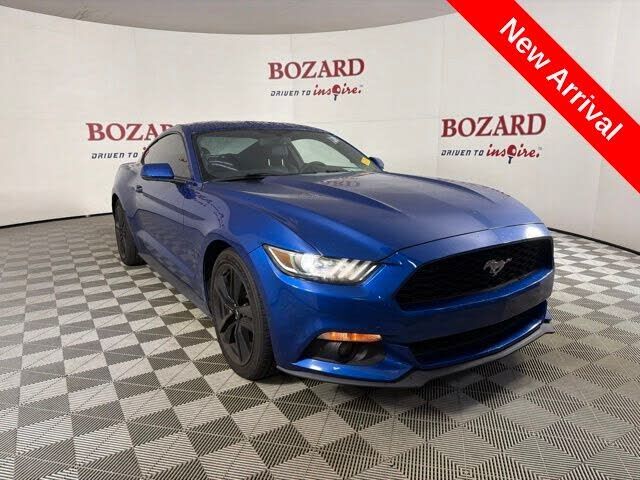 2017 FORD Mustang