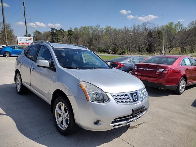 2010 NISSAN Rogue