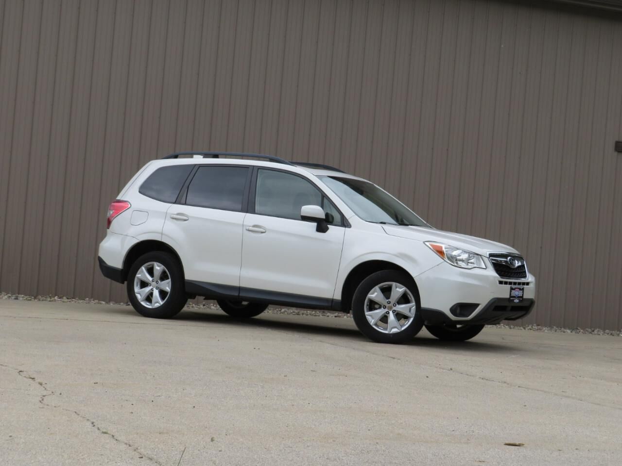 2016 SUBARU Forester