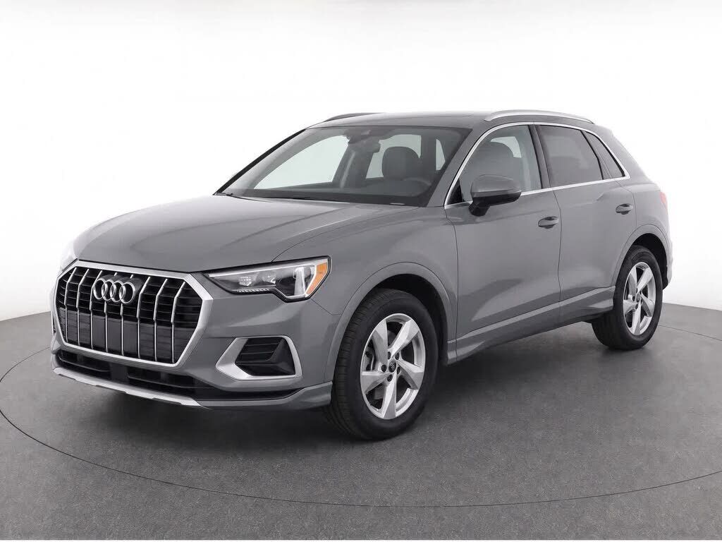 2022 Audi Q3