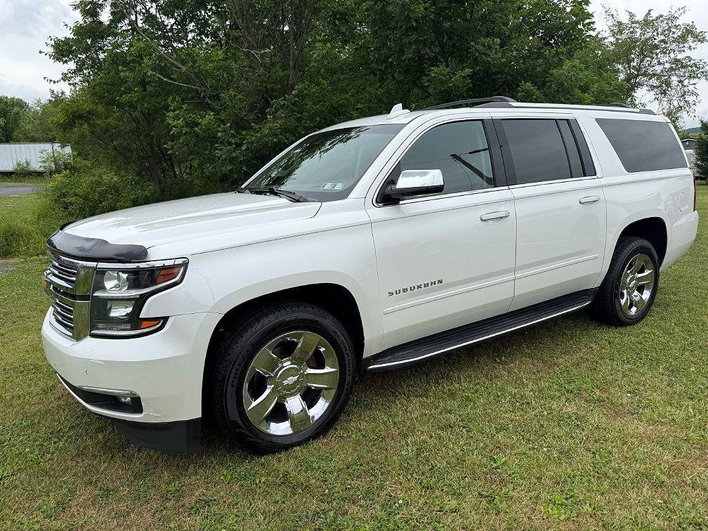 2018 CHEVROLET Suburban