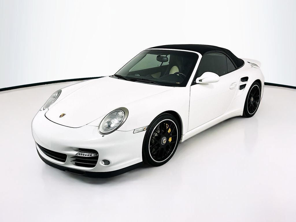 2011 PORSCHE 911