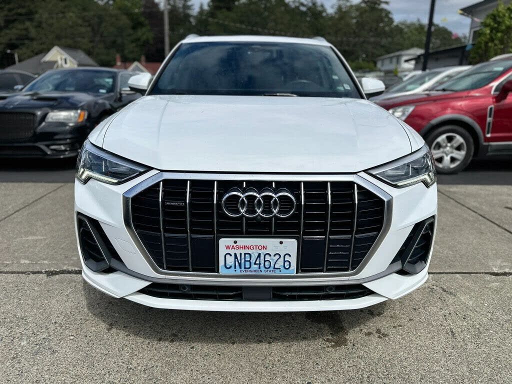 2022 Audi Q3