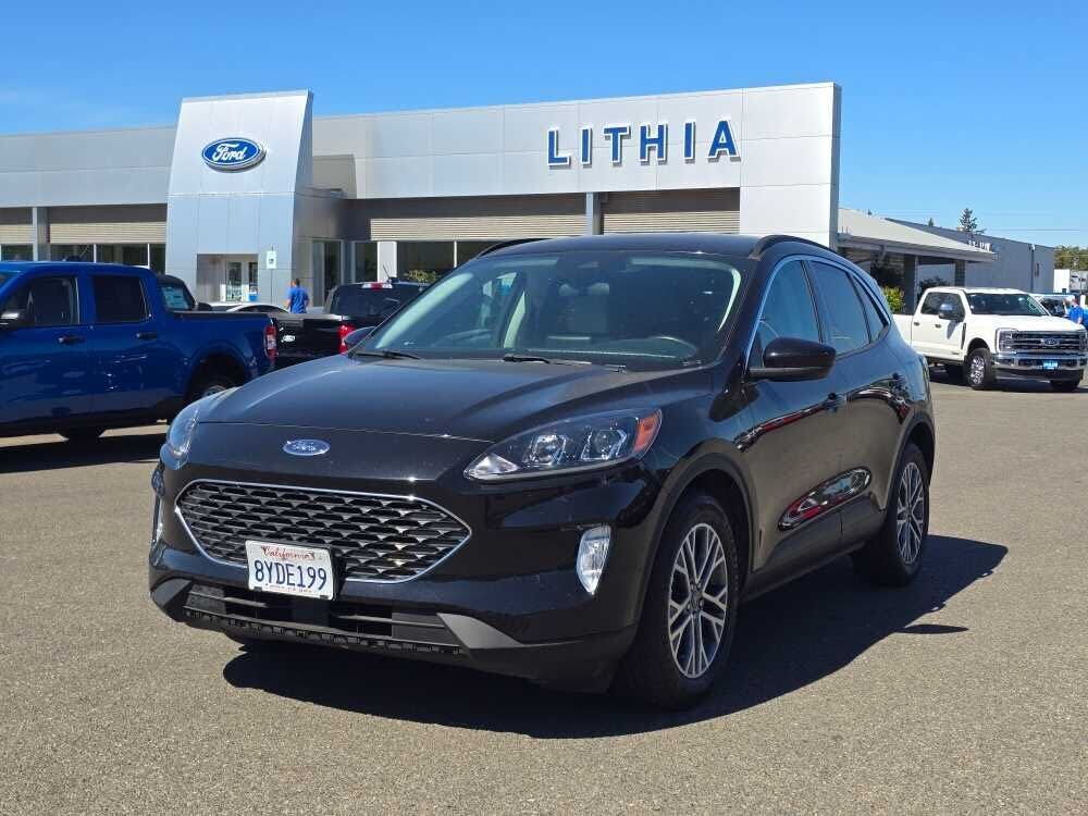 2021 FORD Escape