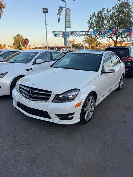 2014 MERCEDES-BENZ C-Class
