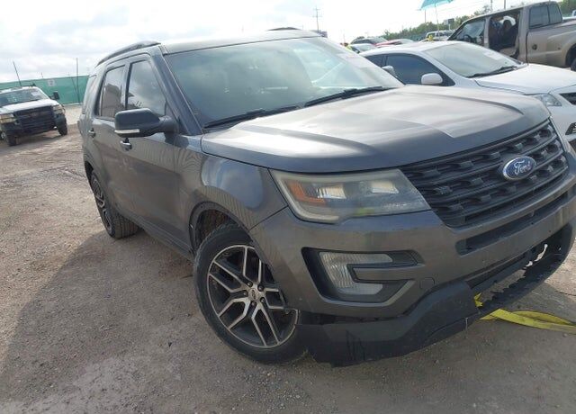 2017 FORD Explorer