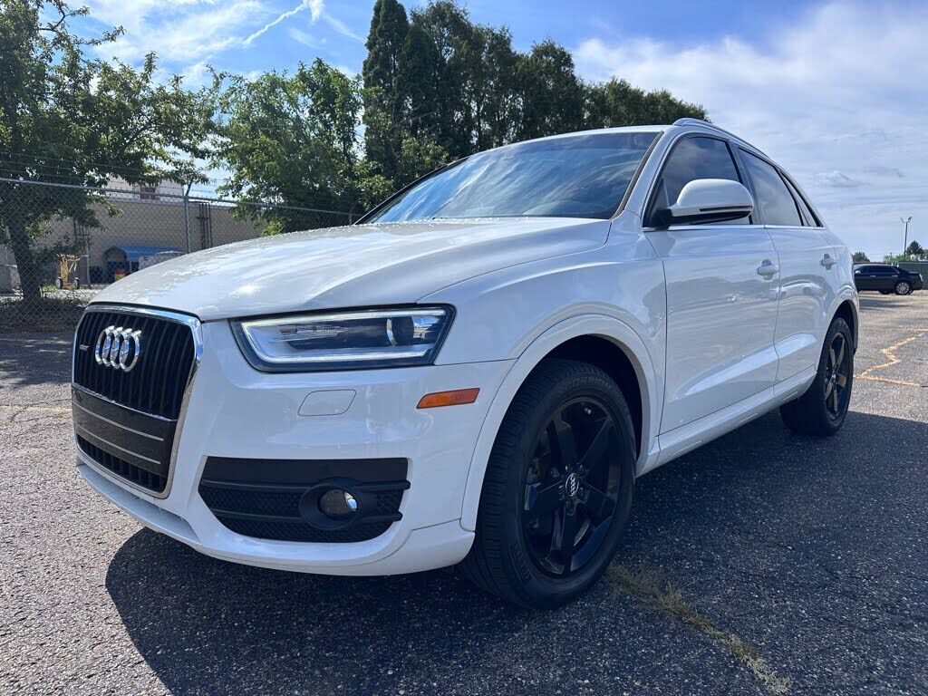 2015 AUDI Q3