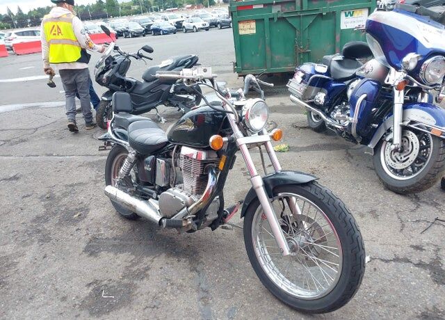 1999 SUZUKI LS650P