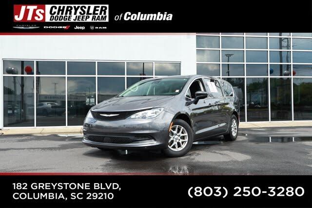 2023 CHRYSLER Voyager