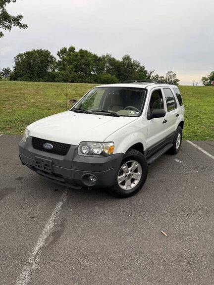 2005 FORD Escape