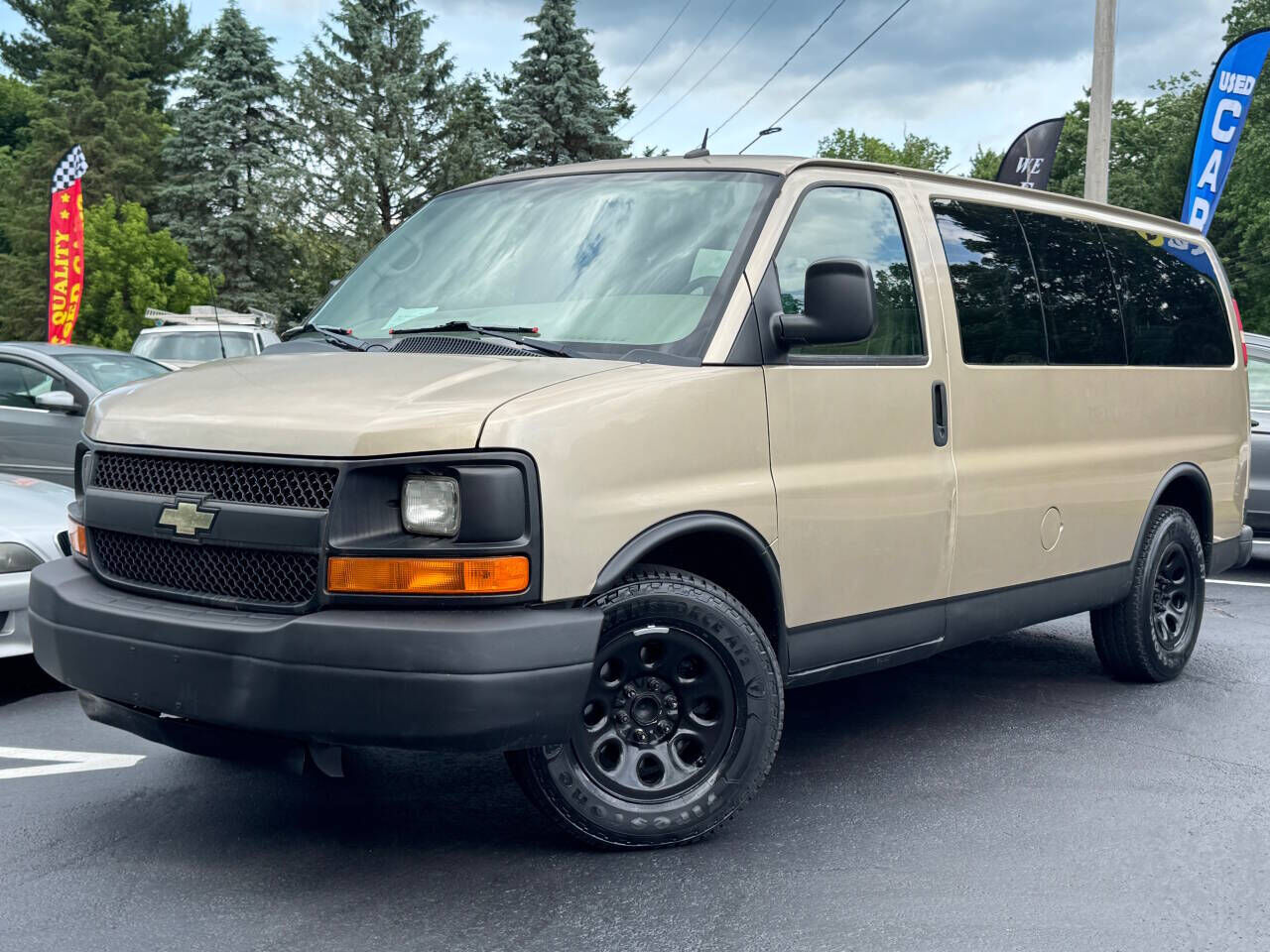 2011 CHEVROLET Express