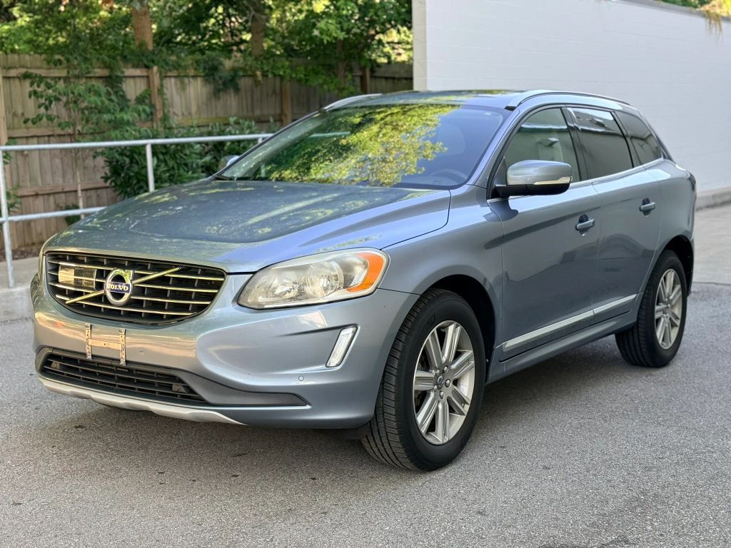 2017 VOLVO XC60