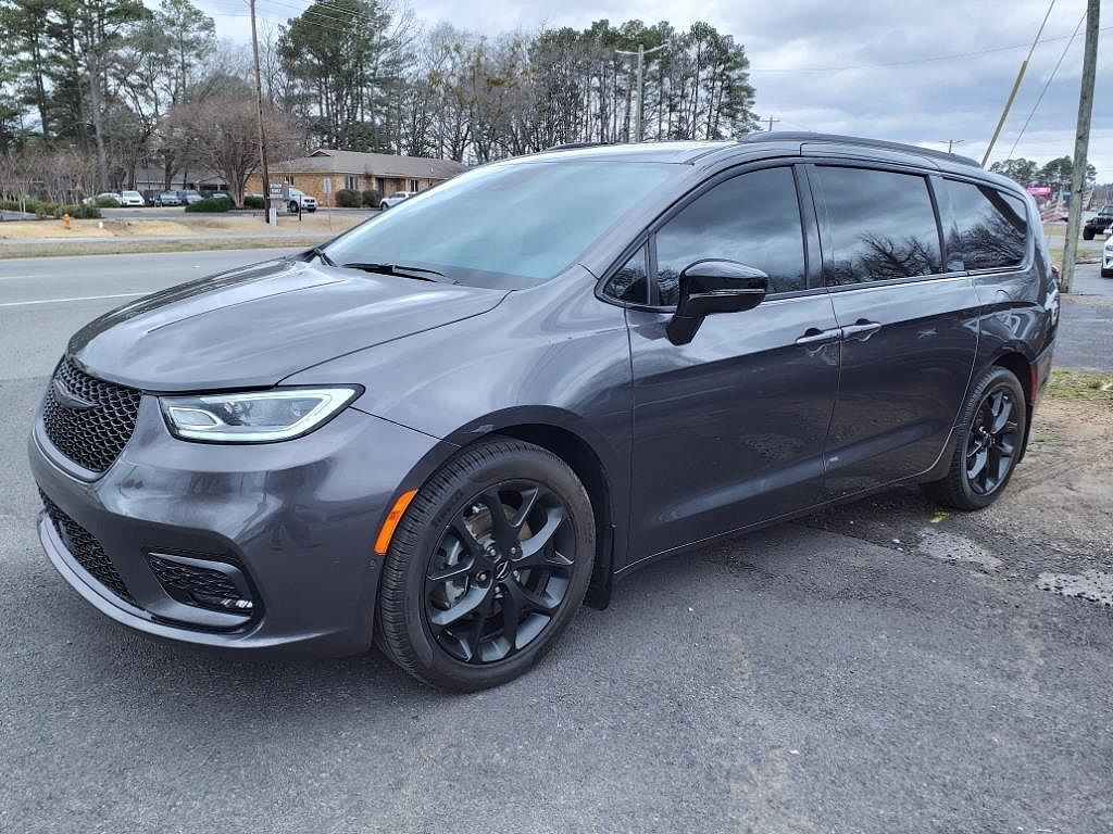 2023 CHRYSLER Pacifica