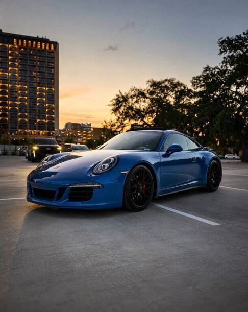 2016 PORSCHE 911