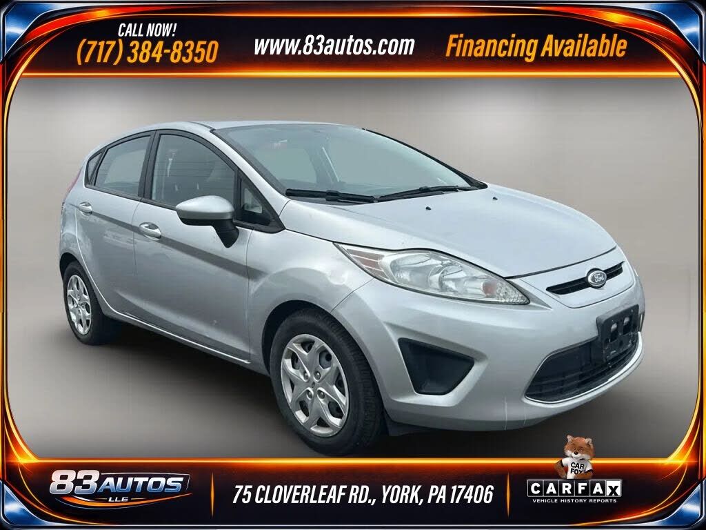2011 FORD Fiesta
