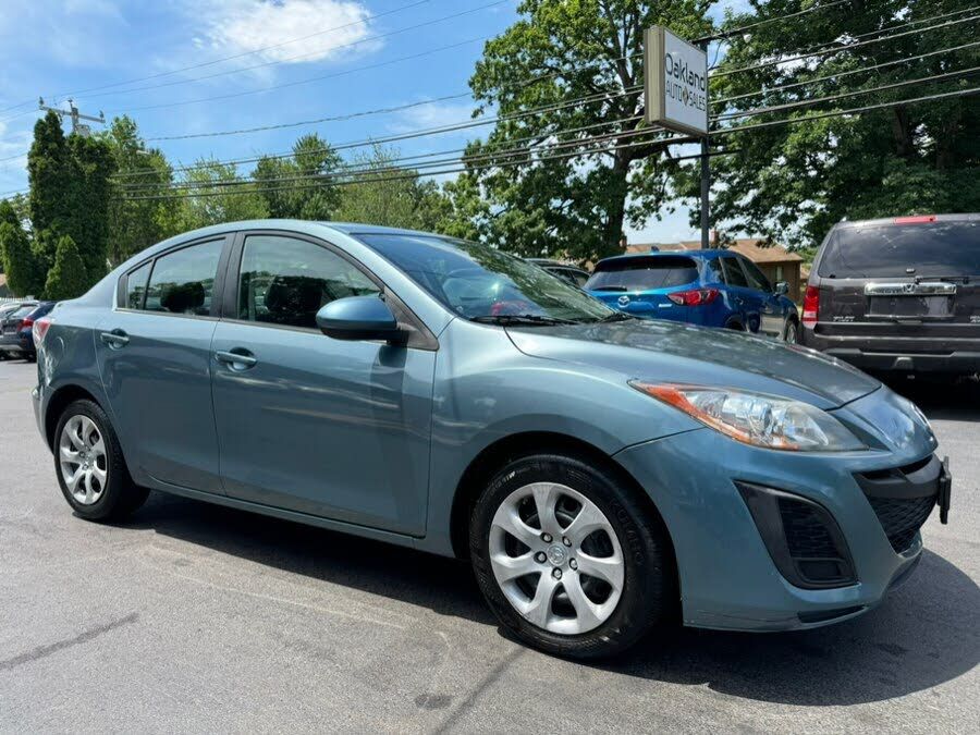2011 MAZDA Mazda3
