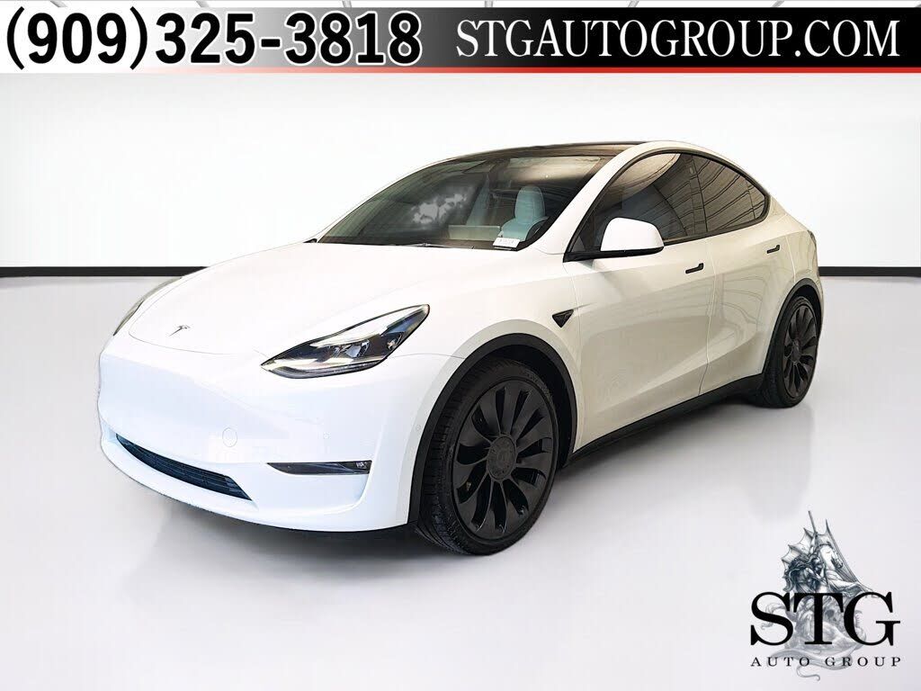 2022 TESLA Model Y